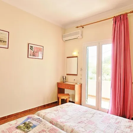 Zouli Sophia * Kalami (Corfu)